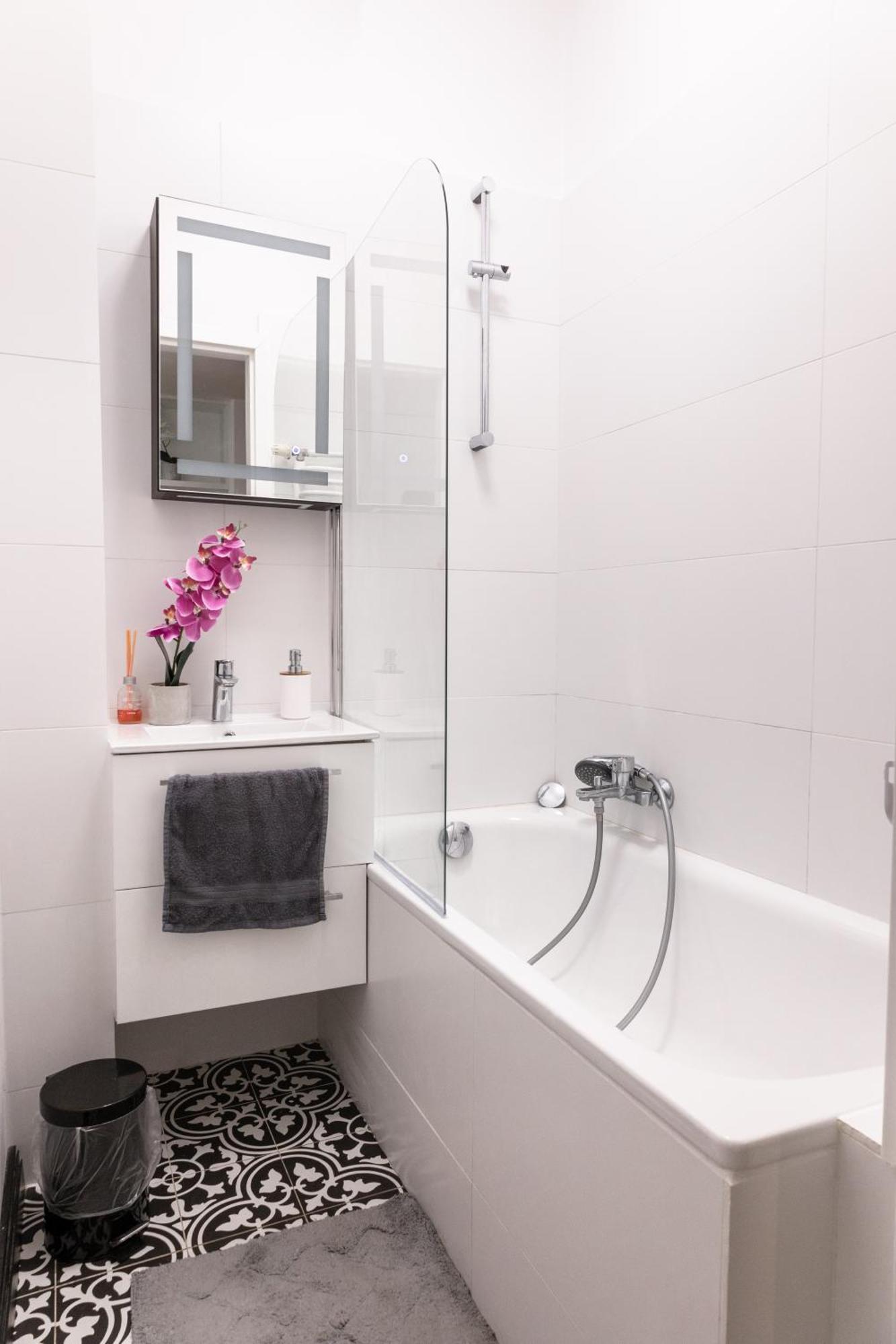 Clicktheflat Krucza City Center Apart Rooms Warsaw Exterior photo