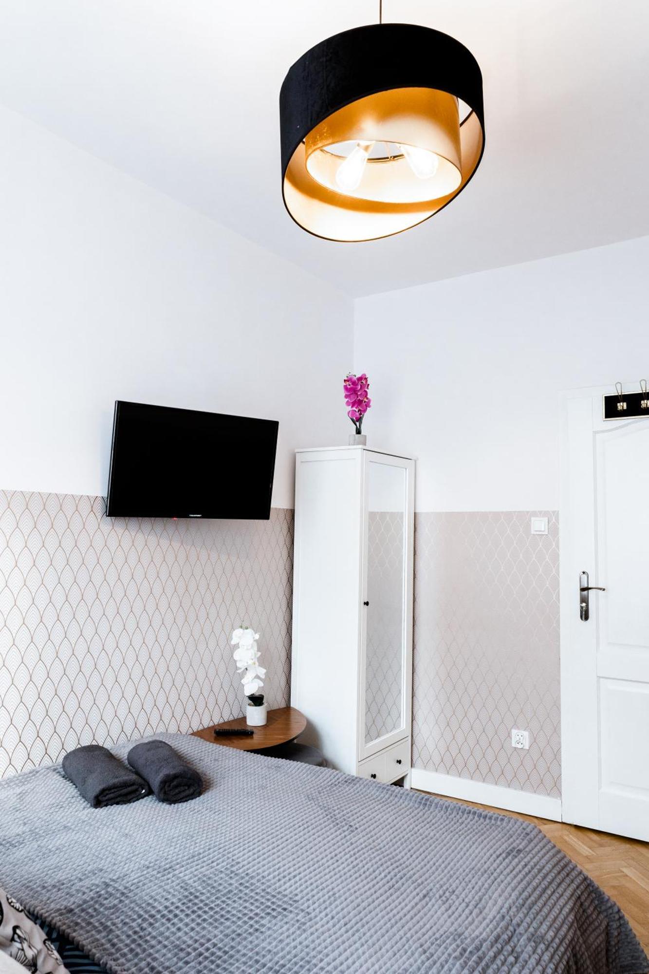 Clicktheflat Krucza City Center Apart Rooms Warsaw Exterior photo